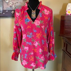Ann Taylor Beautiful floral top